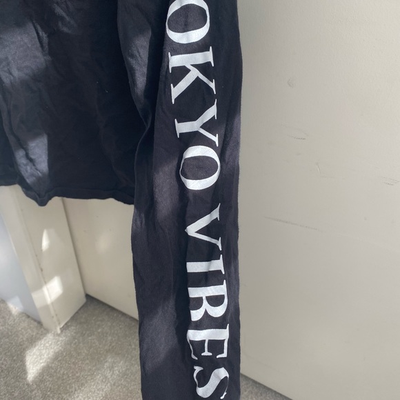 Tokyo shirt - Picture 2 of 4